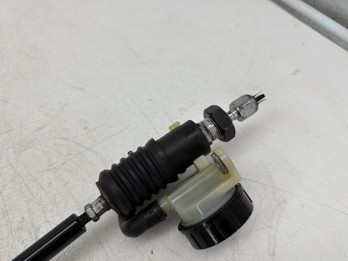 2012 Harley Dyna Fat Bob FXDF 103 OEM Rear Brake Master Cylinder Reservoir