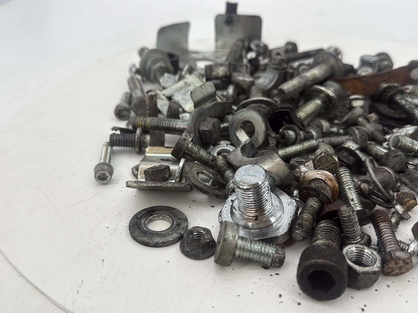 2005 Harley Touring FLHRCI Road King Classic OEM Hardware Bolts Nuts & Brackets