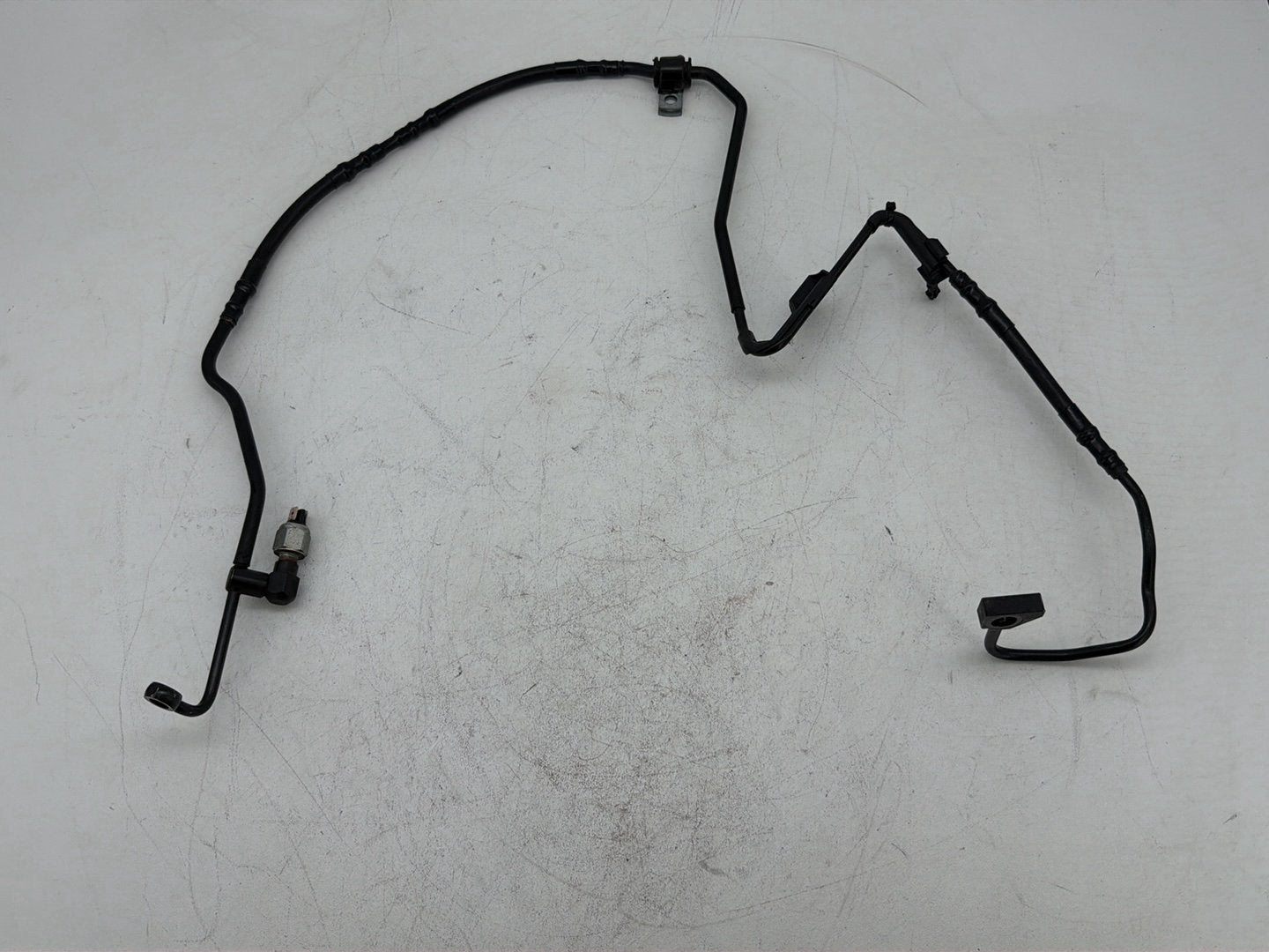 2014 Harley Street Glide Touring FLHXS OEM Rear Brake Hose Line Pipe ABS