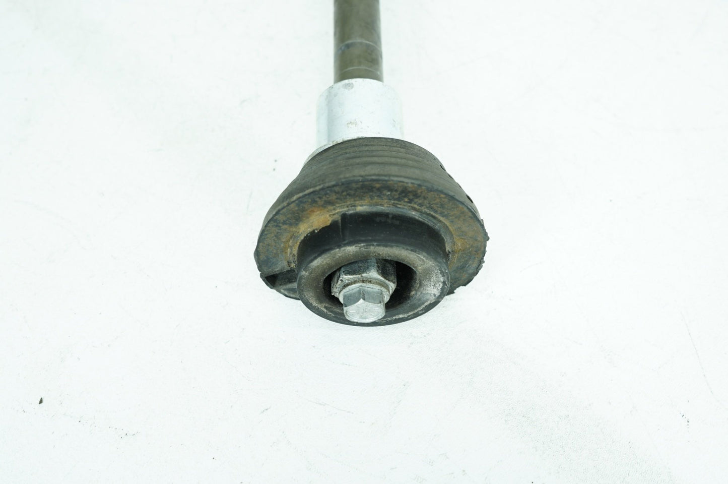 2008 - 2016 Harley-Davidson Touring Road Glide Ultra Rear Fork Swingarm Pivot Bolt Shaft 47540-11