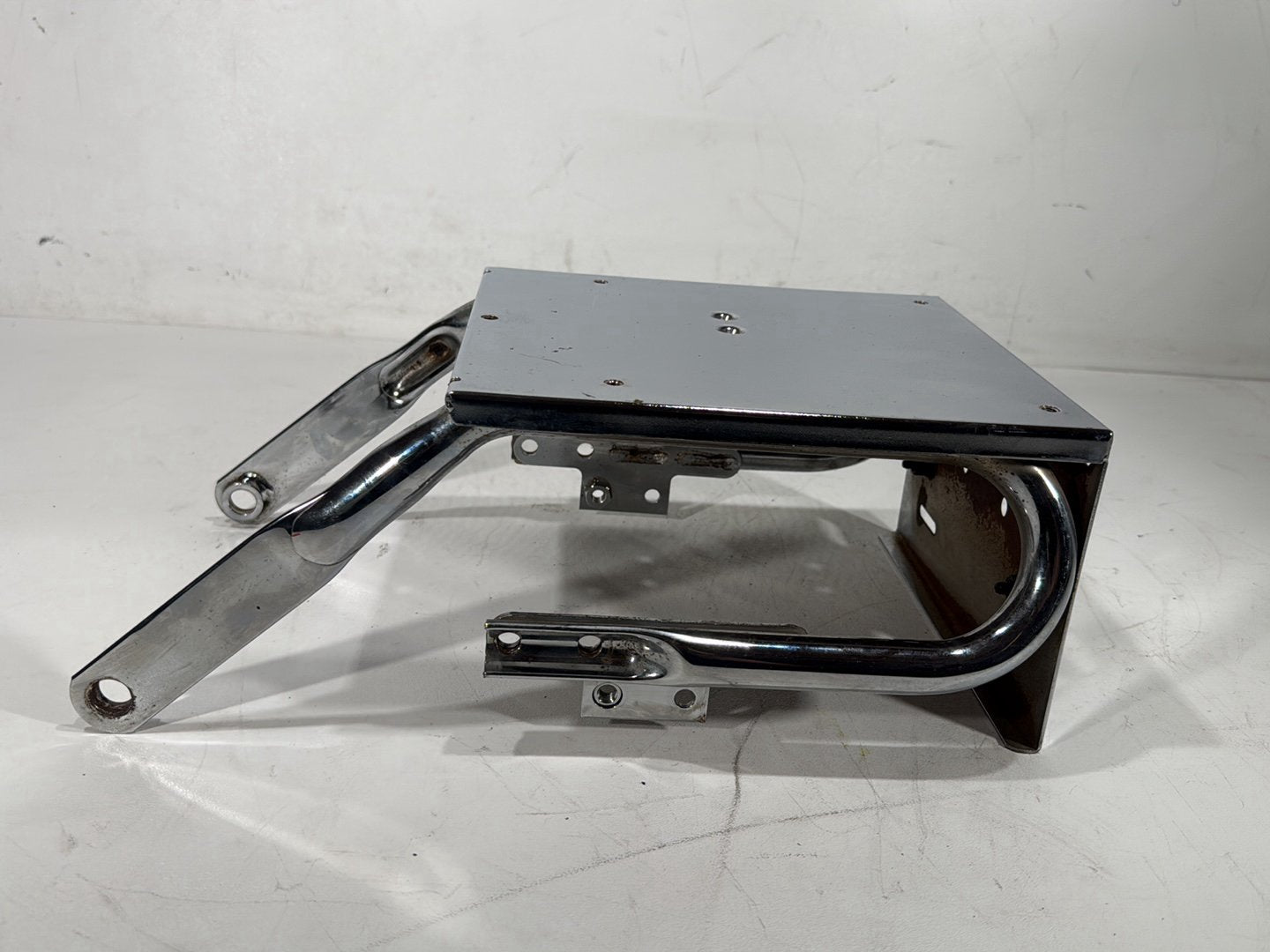 1996 Harley Electra Glide Touring FLHT OEM Rear Back Luggage Rack Storage Baggage Bar