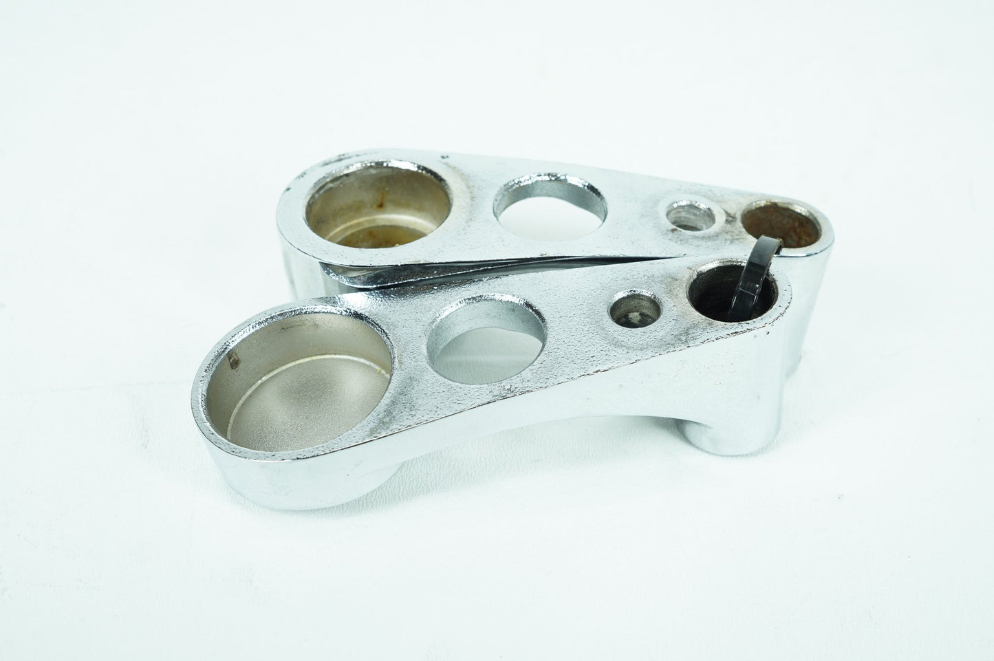 1999 - 2006 Harley-Davidson Softail Heritage Left Driver Footpeg Bracket Mount