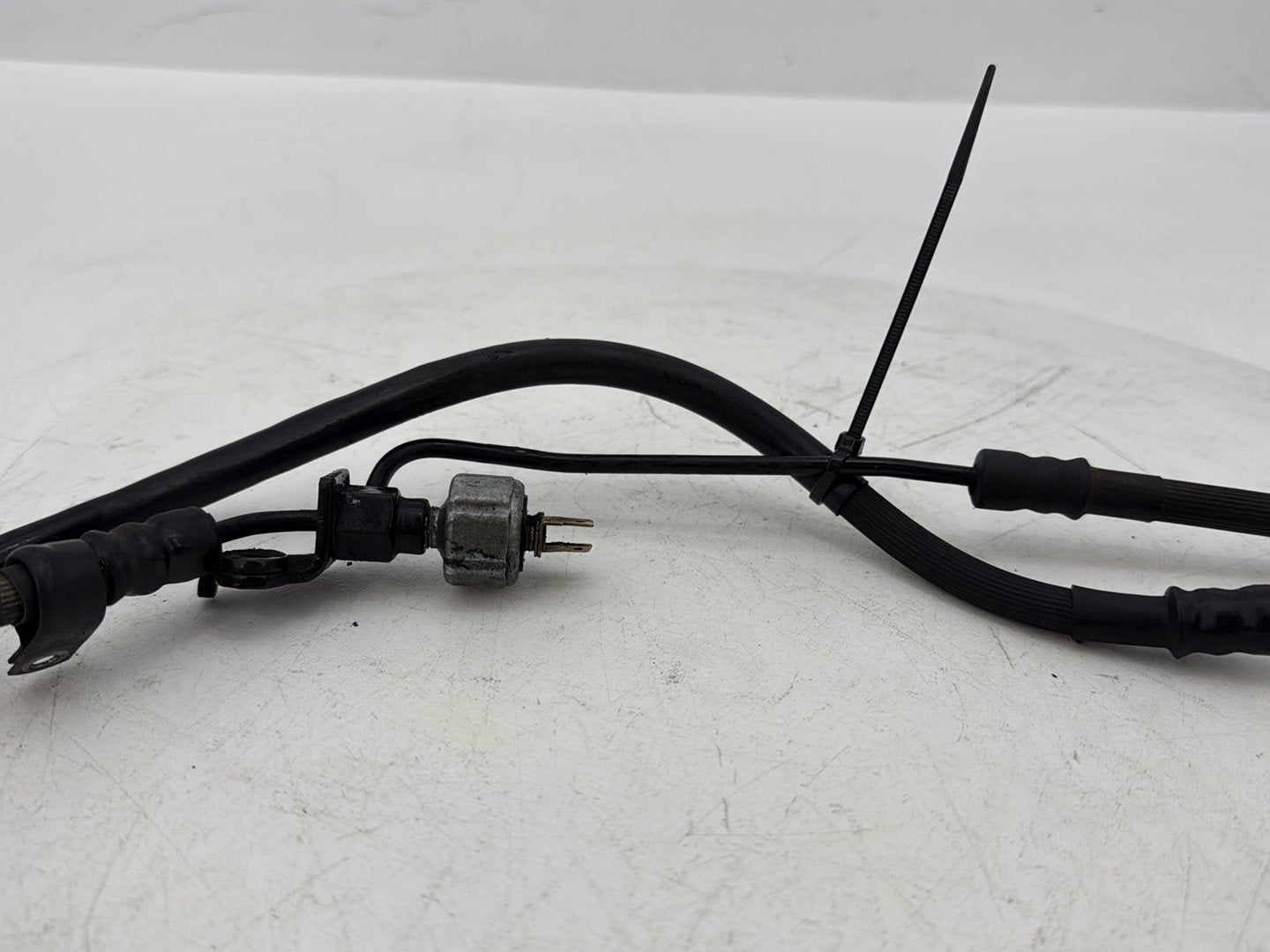 1995 Harley Electra Glide Touring Classic FLHTCI OEM Rear Brake Hose Line Pipe