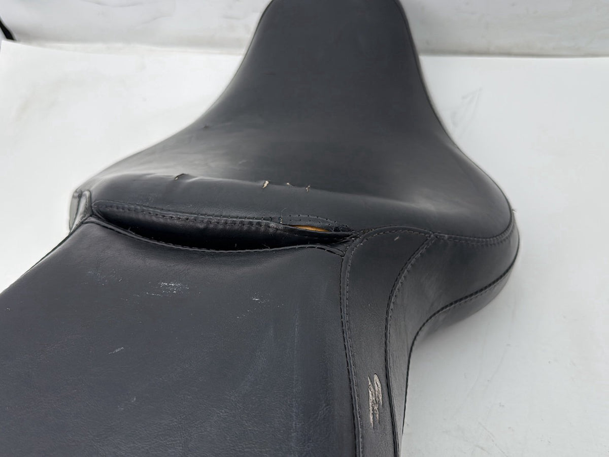 2007 Harley Touring Electra Glide Police Passenger Rider Driver Seat Saddle TORN