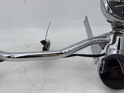 1999 - 2006 Harley-Davidson Touring Electra Glide Ultra Front Turn Signal Indicators Aux Light Bar 68712-94A