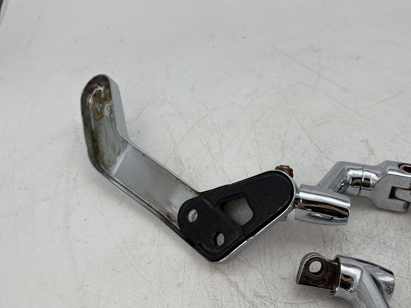 2000 Harley Dyna FXDWG Wide Glide OEM Left & Right Step Foot Rest Pegs