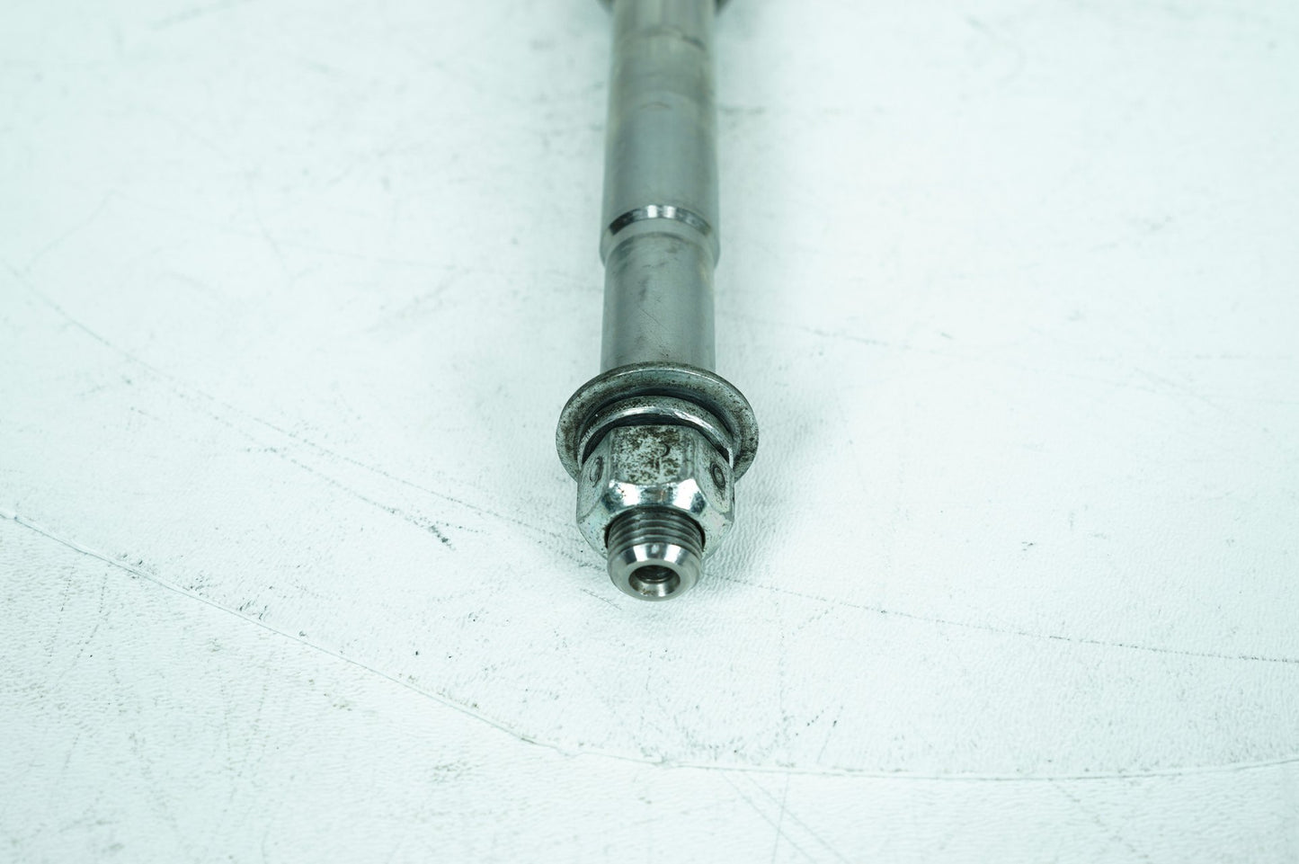 1984 - 1998 Harley-Davidson Touring Road Glide Front Wheel Axle Bolt Shaft 43346-83B