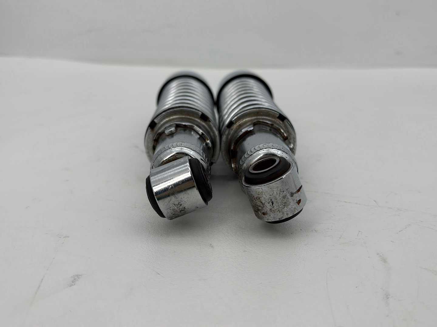 1993 Harley Sportster XLH883H Hugger 883 OEM Rear Left Right Shock Absorbers