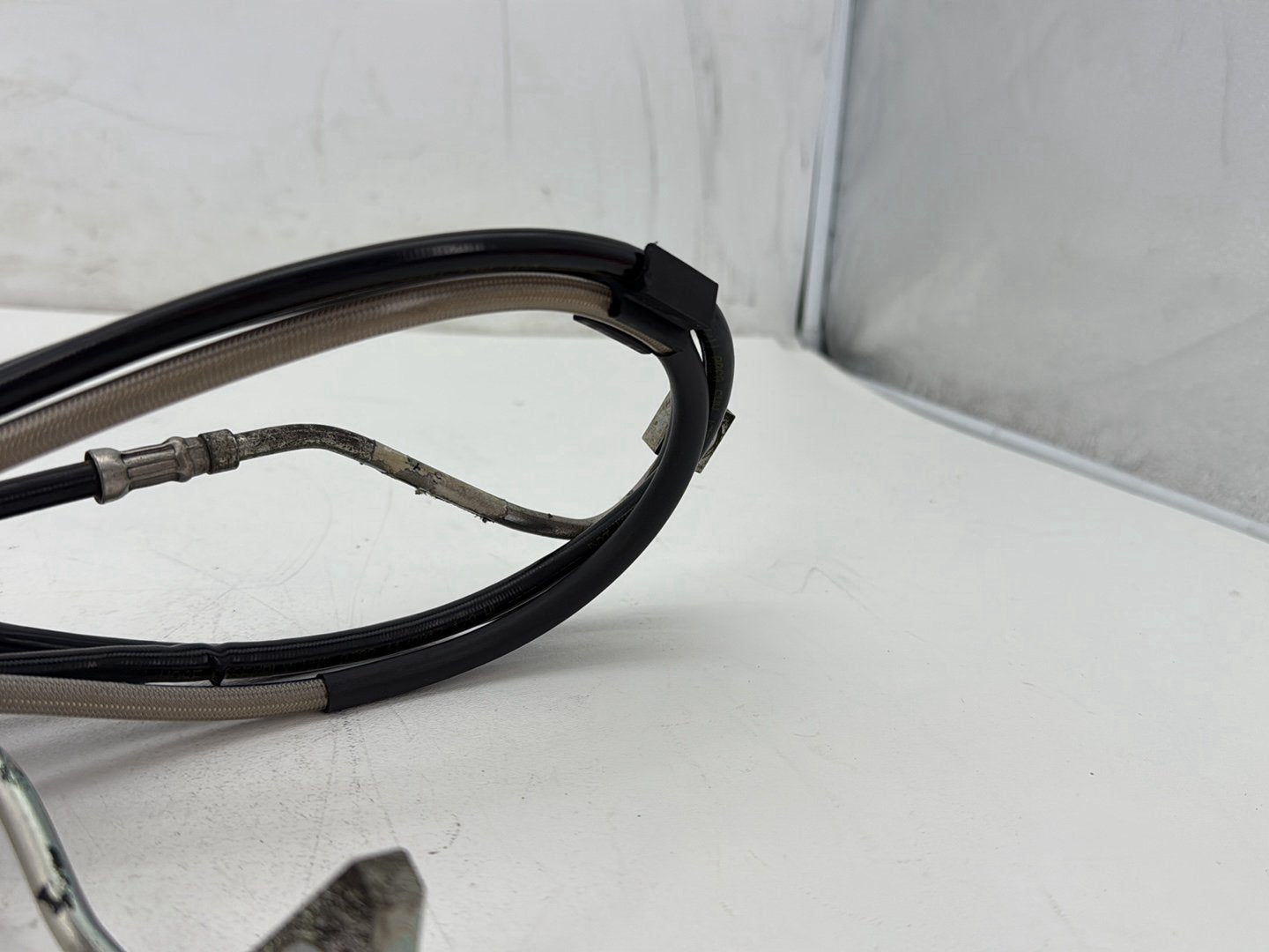 2014 Harley Electra Glide Touring CVO Screamin Eagle OEM Front Brake Hose Line Pipe ABS