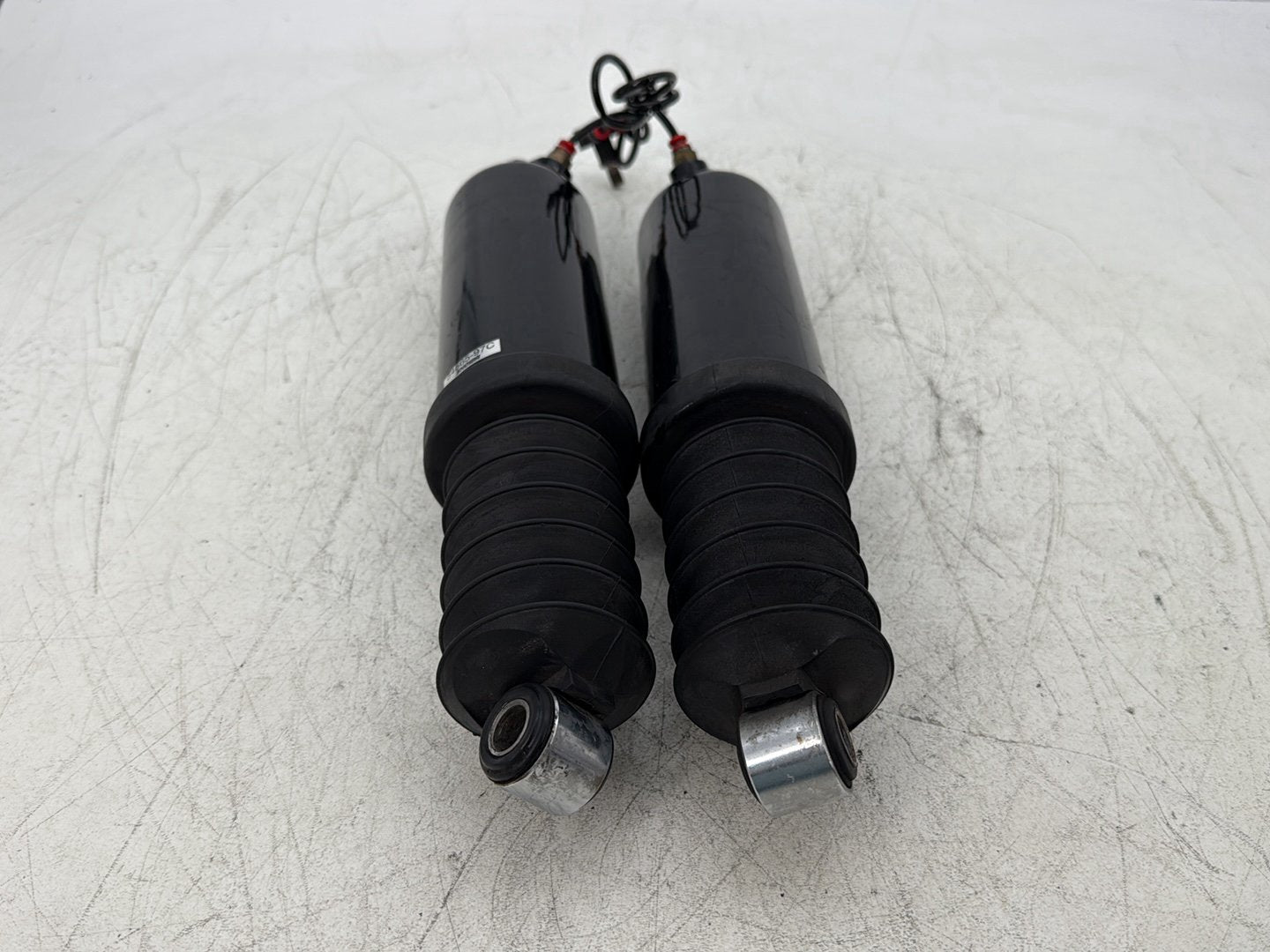 2007 Harley Electra Glide Touring OEM Rear Left Right Shock Absorbers 13"