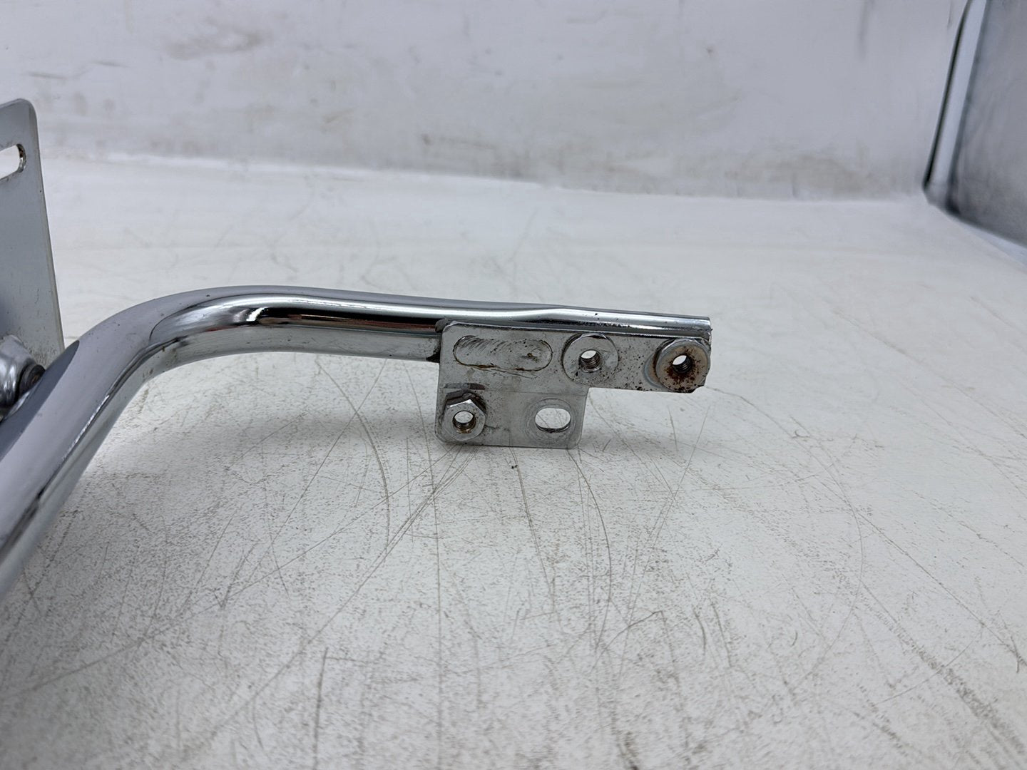 2004 Harley Road King Touring Custom FLHRSI OEM Rear License Plate Support Bar Holder