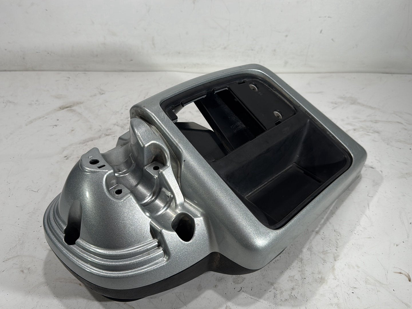 2015 Harley Electra Glide Touring Ultra Low OEM Left Lower 1 Fairing Cowl Cover