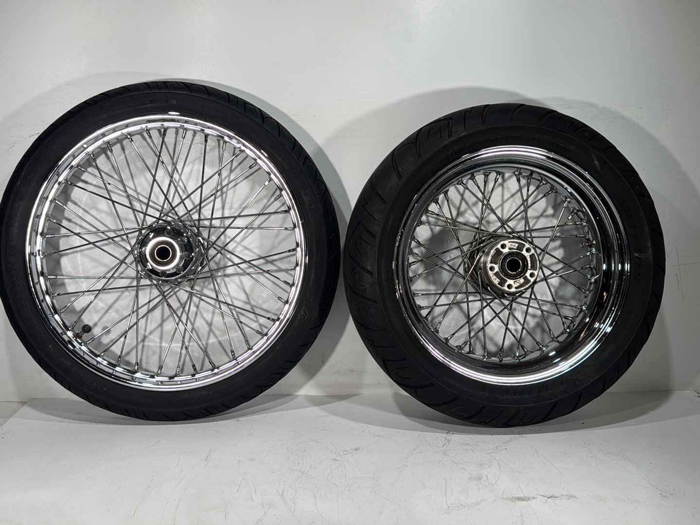 2006 Harley Dyna FXDWGI Wide Glide OEM Front Rear Wheel Rim Tire Spoked