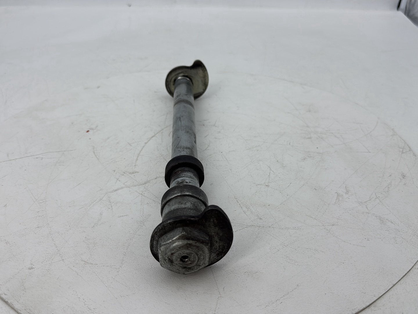 2007 - 2012 Harley-Davidson Touring Electra Glide Ultra Rear Wheel Axle Bolt Shaft