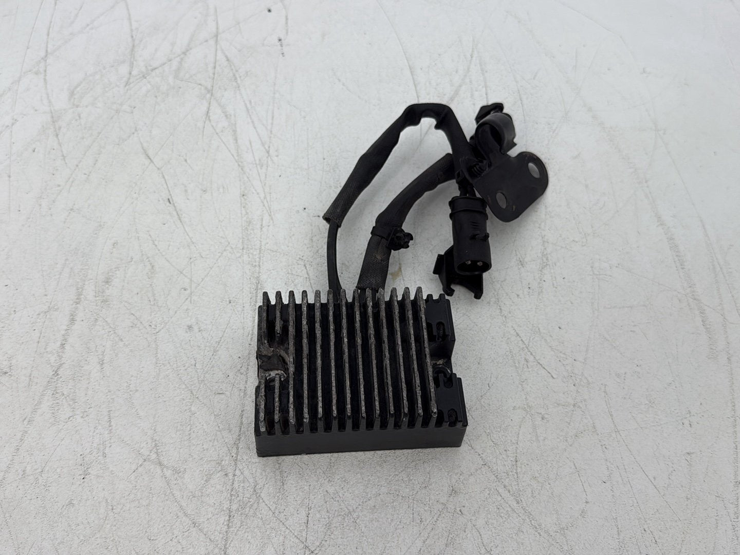 2013 Harley Forty-Eight Sportster 1200X OEM Voltage Regulator Rectifier