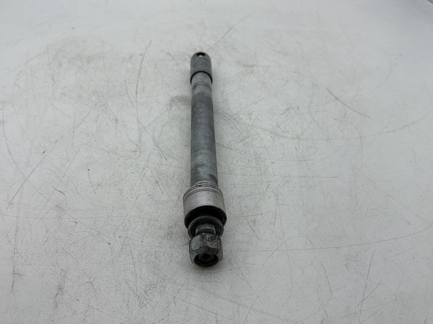 2014 Harley Street Glide Touring FLHXS OEM Front Wheel Axle Bolt Shaft