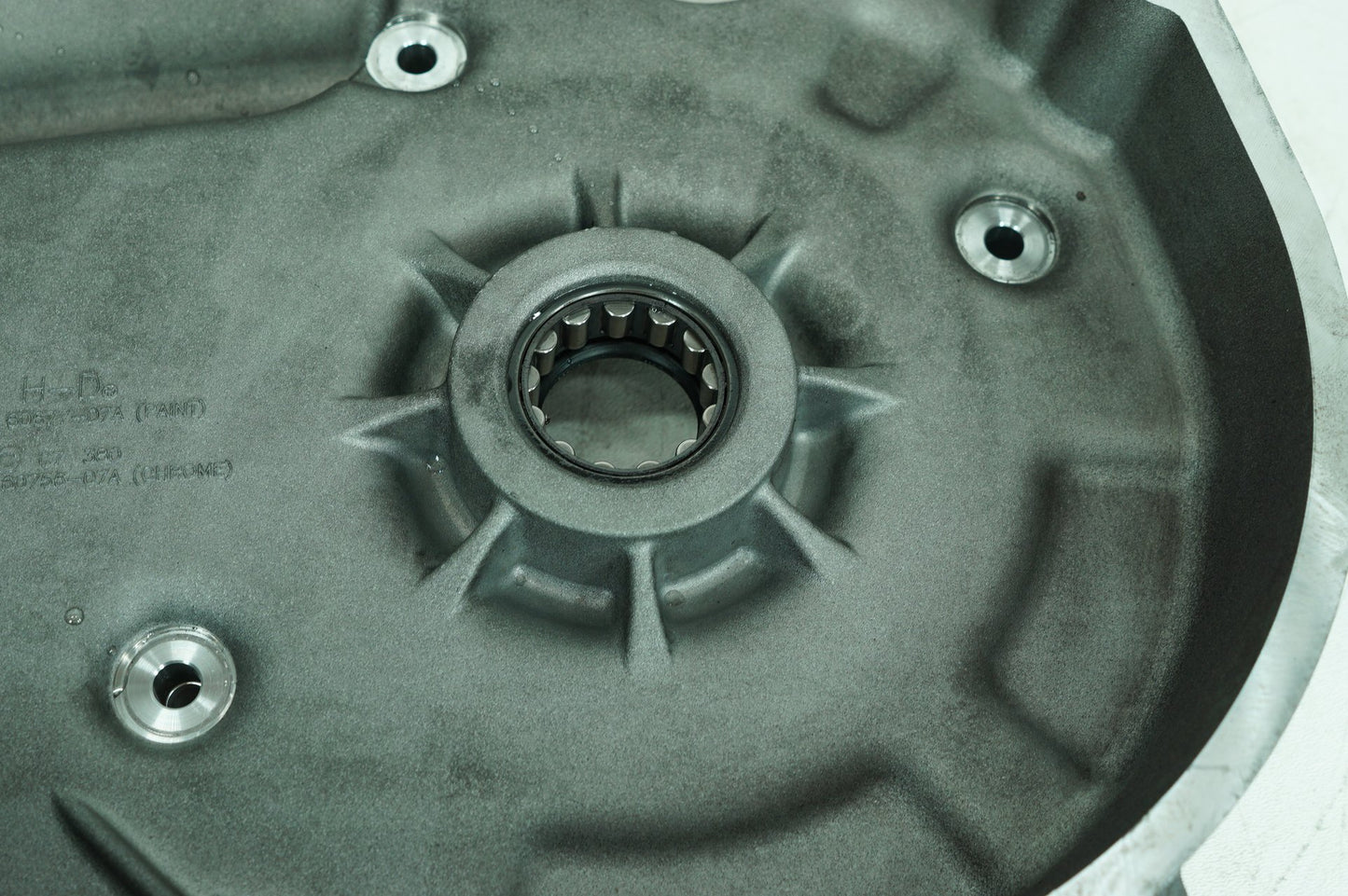 2011 Harley Touring SE2 CVO Street Glide Screamin OEM Inner Primary Clutch Cover