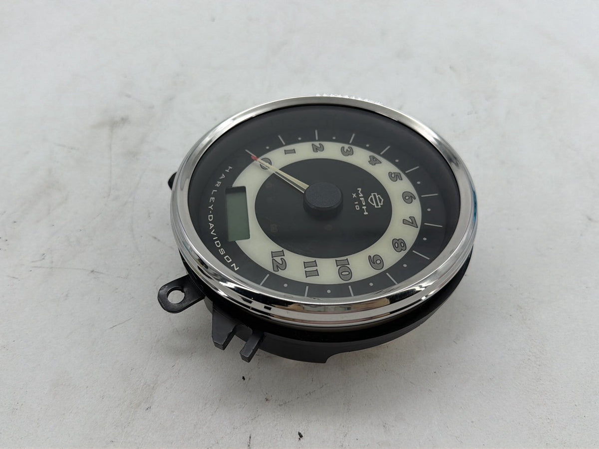 2015 Harley Softail Deluxe FLSTN OEM Speedo Speedometer Gauge Cluster 19K