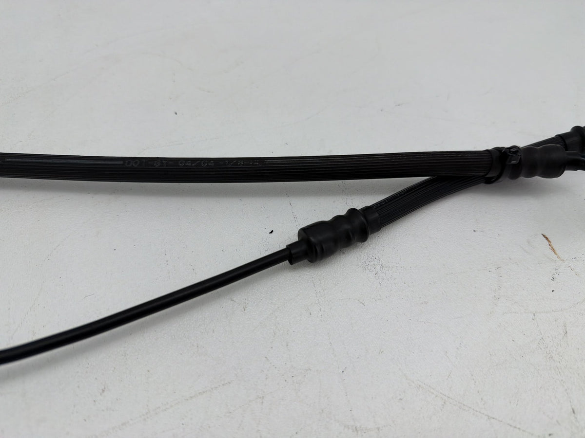 2006 Harley Dyna Super Glide FXDI OEM Front Brake Hose Line Pipe