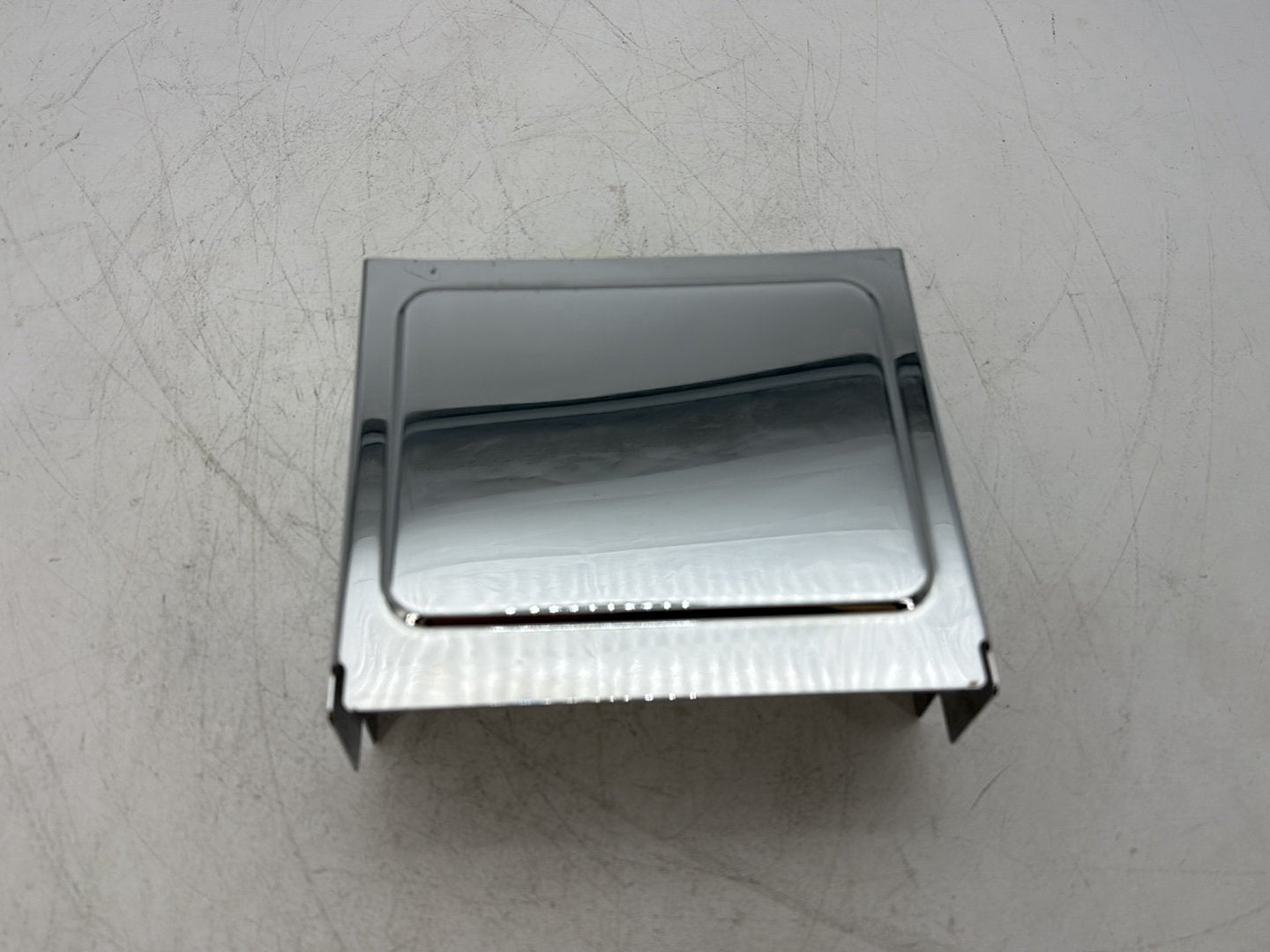 2000 Harley Dyna FXDWG Wide Glide OEM Lower Battery Tray Stay Box Cover Panel