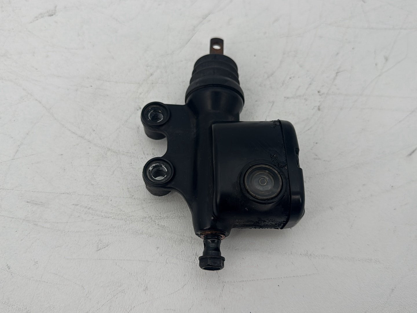 2008 Harley Touring FLHT Electra Glide OEM Rear Brake Master Cylinder Reservoir