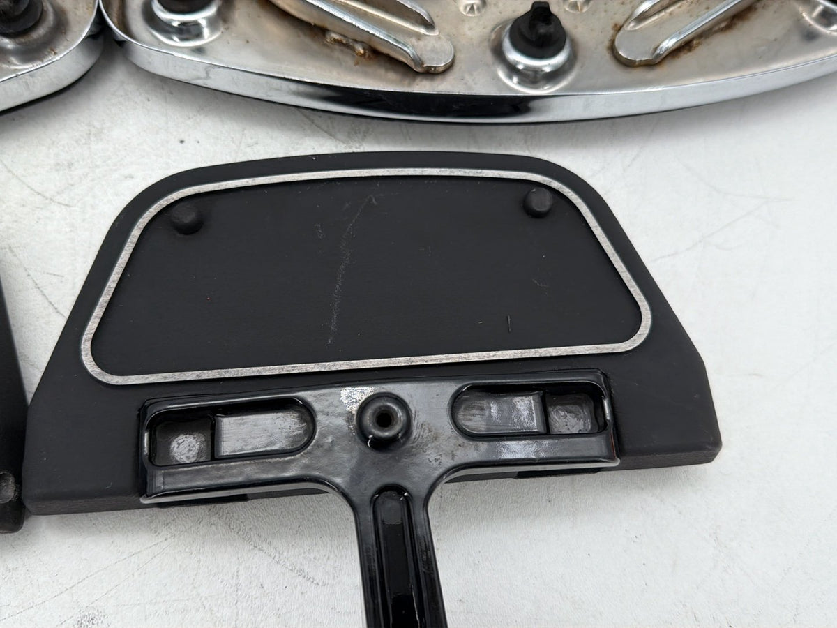 2011 Harley Electra Touring Ultra Left Right Driver & Pass Floorboard Foot Rest