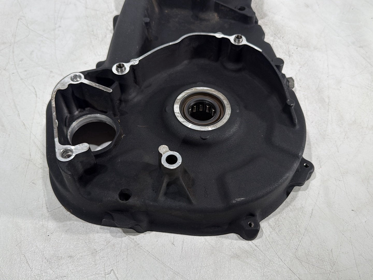 2015 Harley Road Glide Touring FLTRXS OEM Inner Primary Clutch Cover