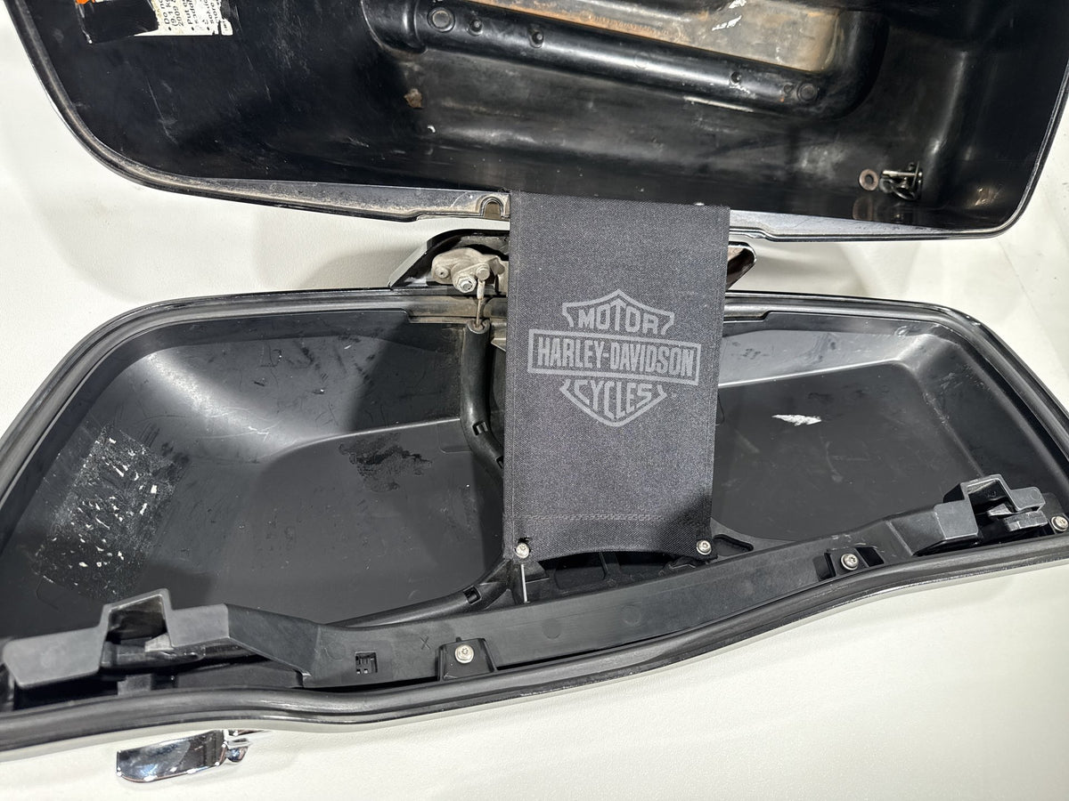2016 Harley Road Glide Touring FLTRXS OEM Left 1 Saddlebag Luggage NO Key