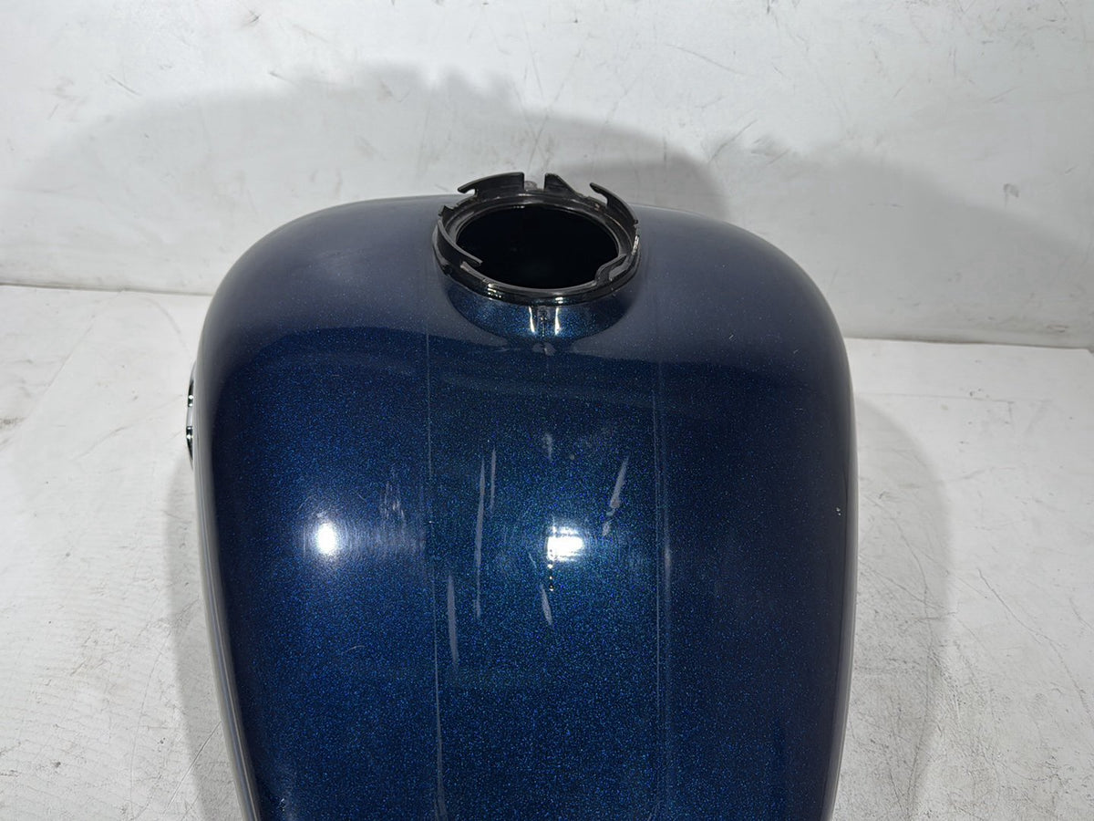2012 Harley Electra Glide Touring Ultra OEM Fuel Gas Tank Gasoline Reservoir