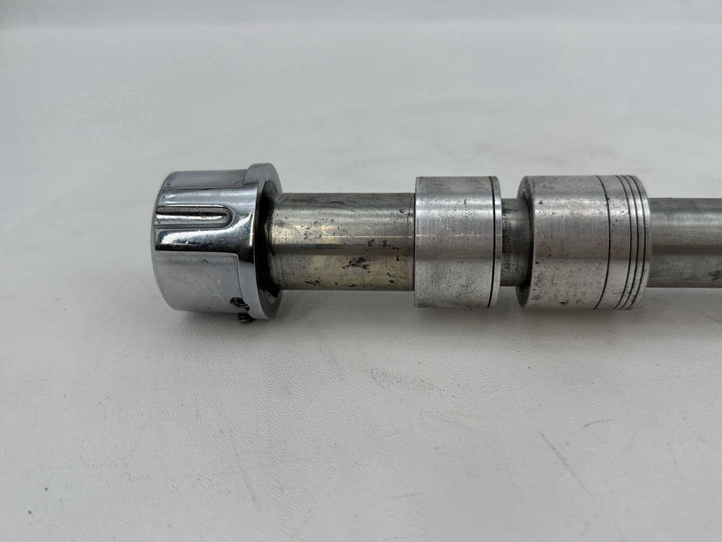 2007 - 2017 Harley-Davidson Dyna Wide Glide Front Wheel Axle Bolt Shaft 41547-07A