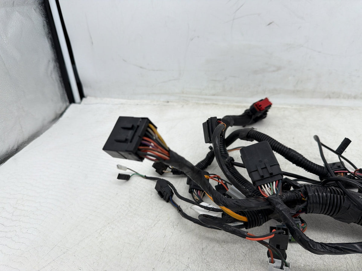 2011 Harley Electra Glide Touring Ultra OEM Front Sub Wiring Harness Loom Interconnect