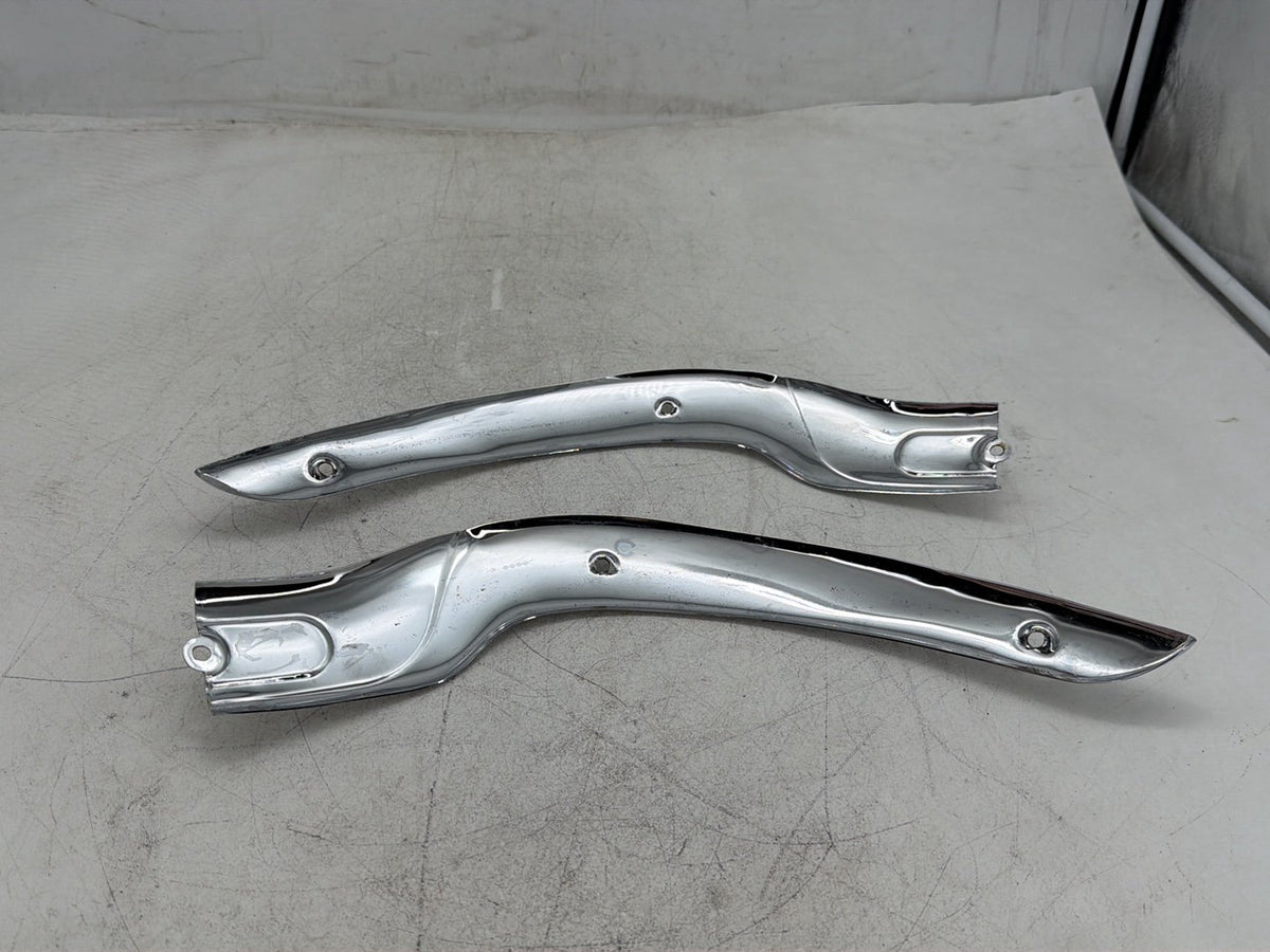 2009 Harley Road Glide Touring FLTR Front Windshield Mount Trim Strip