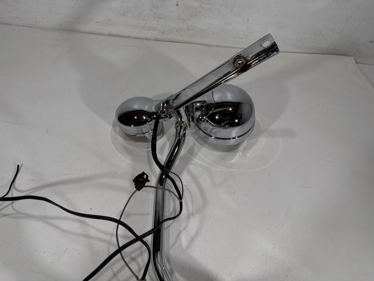 1995 Harley Heritage Softail Classic Front Turn Signal Indicators Aux Light Bar
