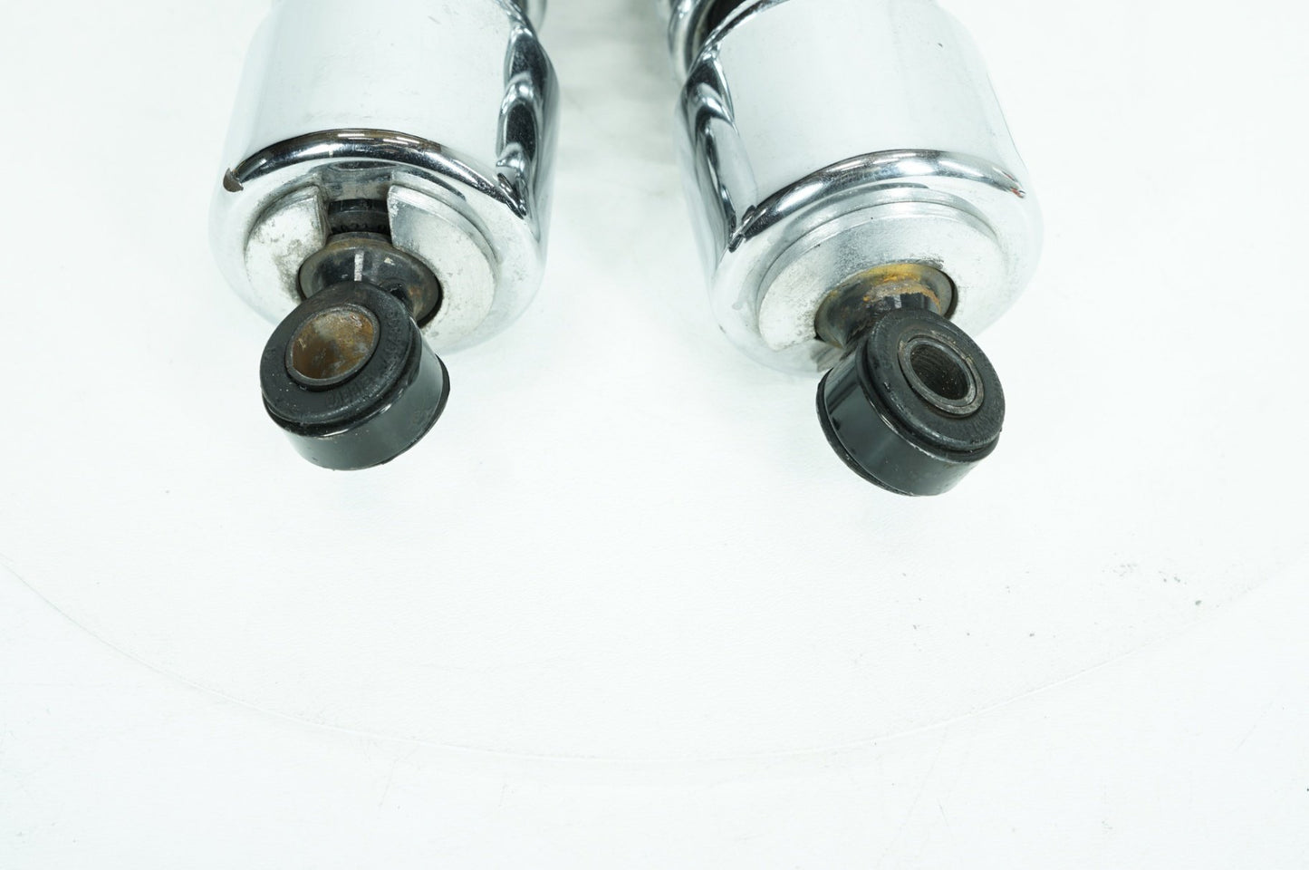 1999 - 2006 Harley-Davidson Touring Road King Rear Left Right Shock Absorbers Progressive Suspension