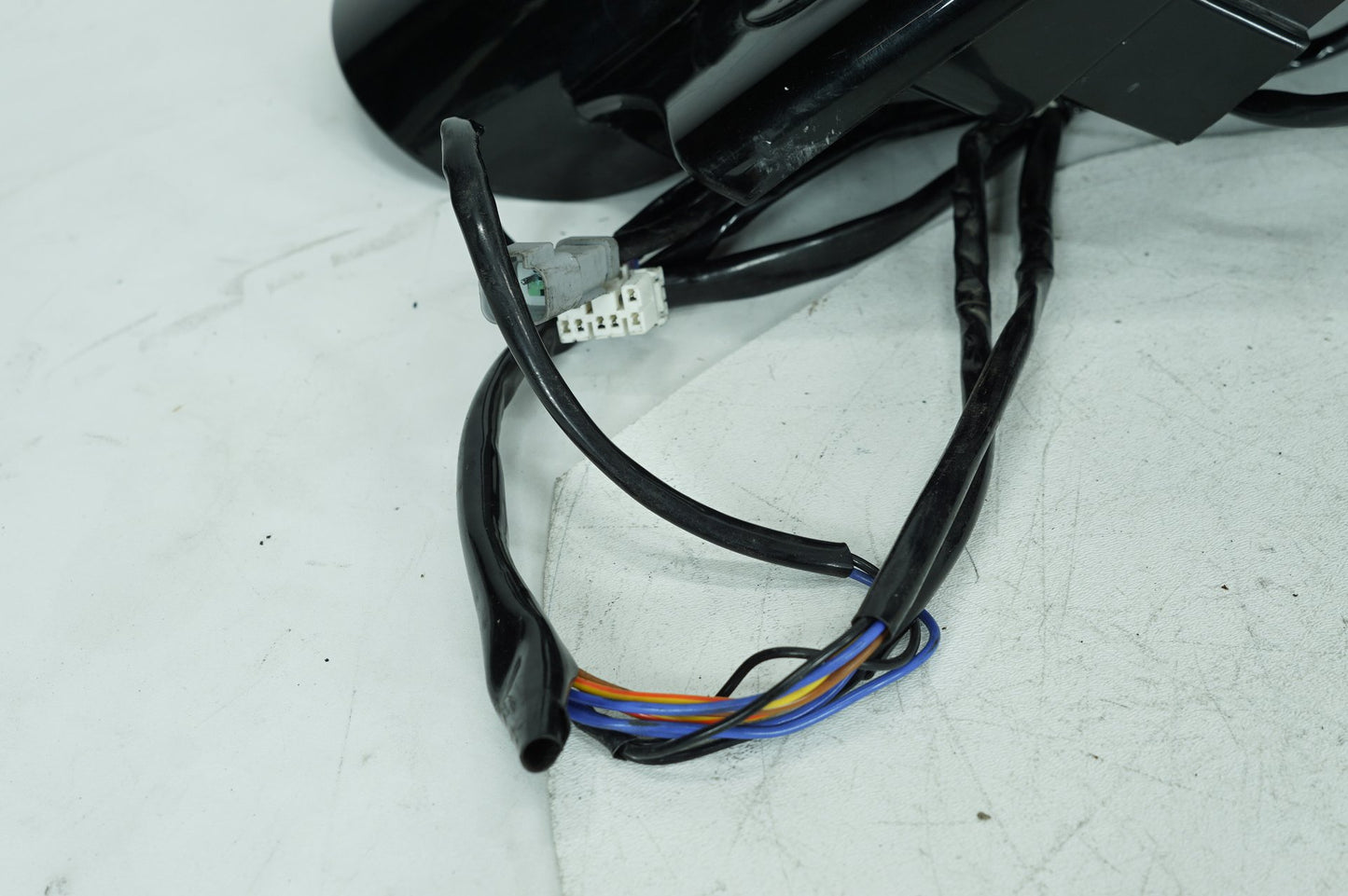 2007 - 2012 Harley-Davidson Touring Electra Glide Ultra Rear Wheel Fender Panel & License Plate Holder 59579-09