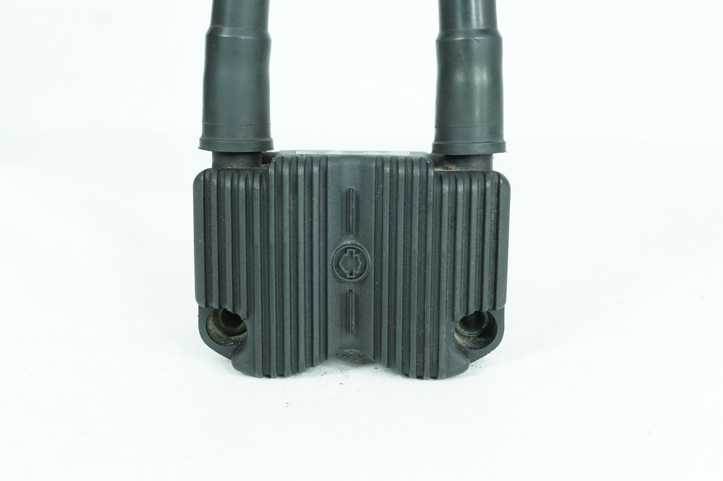 1999 - 2006 Harley-Davidson Softail Fat Boy Ignition Coil Spark Plugs Cable  	31655-99