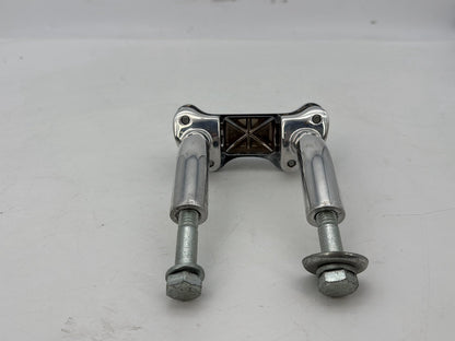 1999 - 2006 Harley-Davidson Dyna Low Rider Front Handlebar Riser Top Clamp Chrome 56124-77