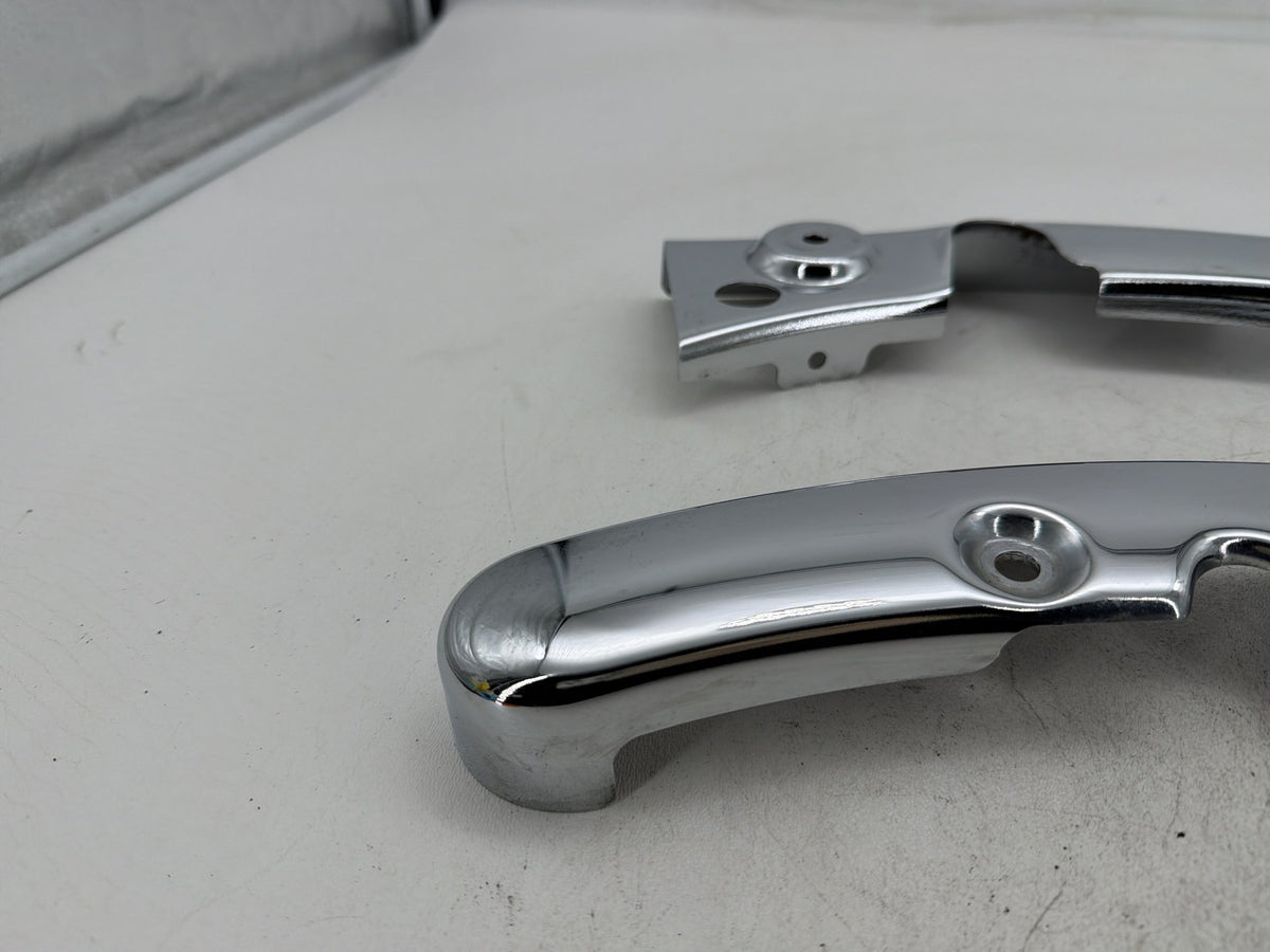 10 Harley Electra Glide Touring Ultra OEM Rear Left Right Fender Struts Bracket