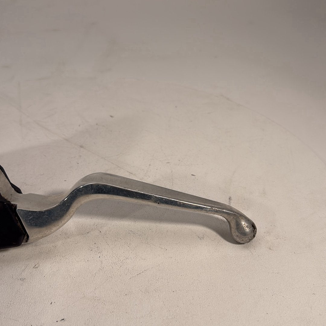 2017 - 2026 Harley-Davidson Softail Heritage Classic 114 Front Right Brake Lever Master Cylinder 41700233