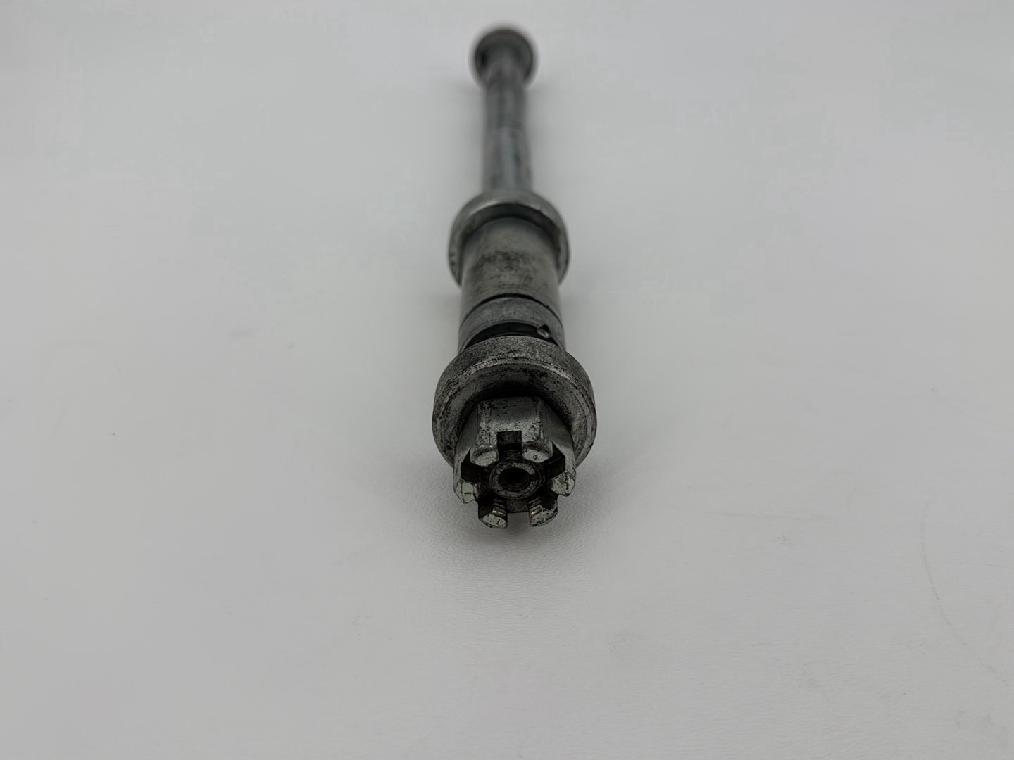 2007 Harley Softail Heritage Classic FLSTC OEM Rear Wheel Axle Bolt Shaft
