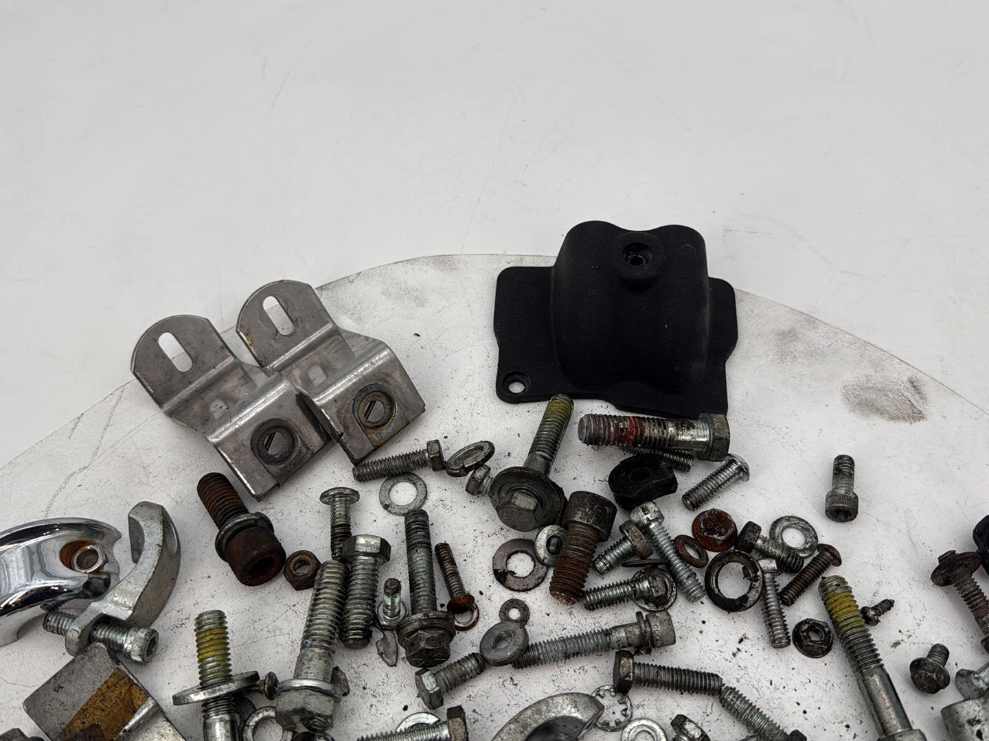 1999 - 2006 Harley-Davidson Touring Road King Custom Hardware Bolts Nuts & Brackets