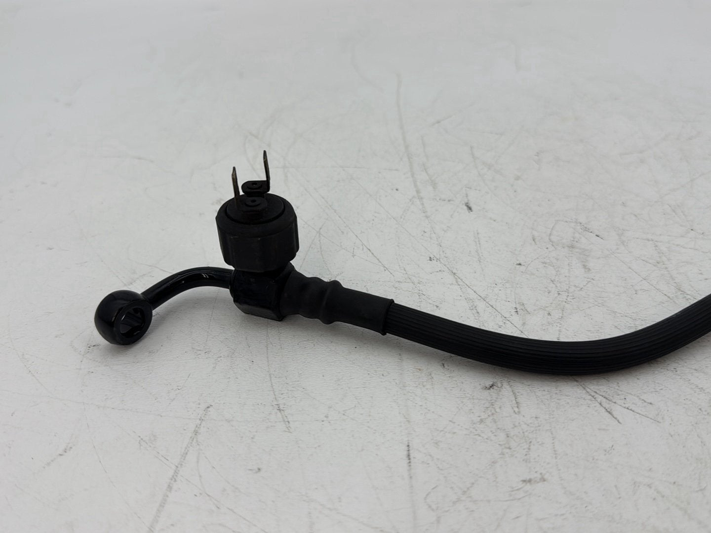 2002 Harley Dyna FXD Super Glide OEM Rear Brake Hose Line Pipe