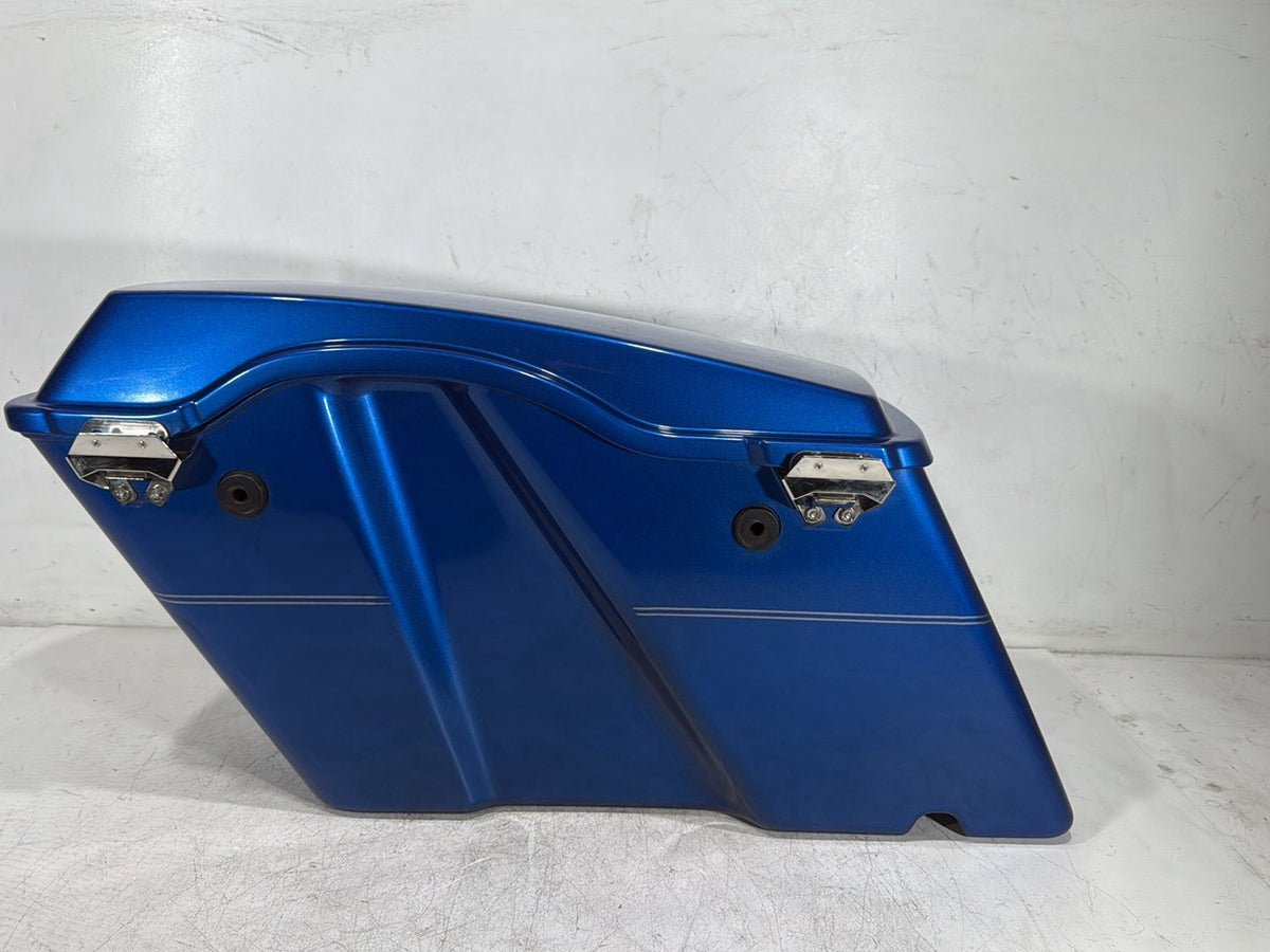 2007 Harley Electra Glide Touring Ultra OEM Right 1 Saddlebag Luggage NO Key