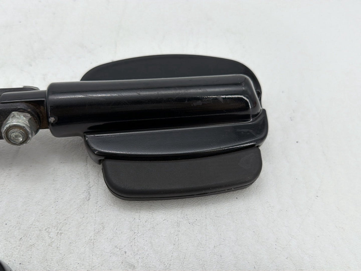 2007 Harley Dyna Street Bob FXDBI OEM Passenger Left & Right Foot Pegs