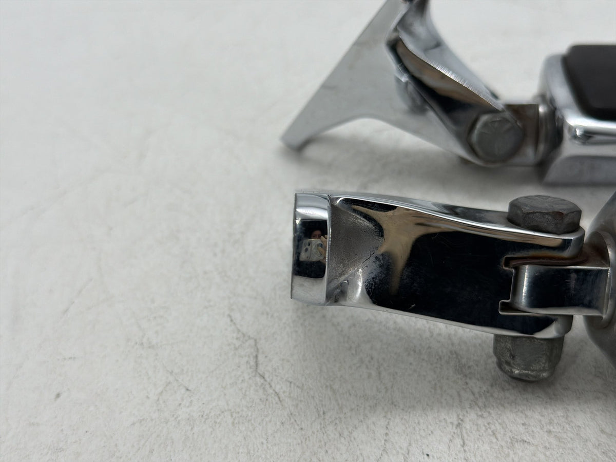 2011 Harley Street Glide Touring FLHX-103 OEM Passenger Left & Right Foot Pegs