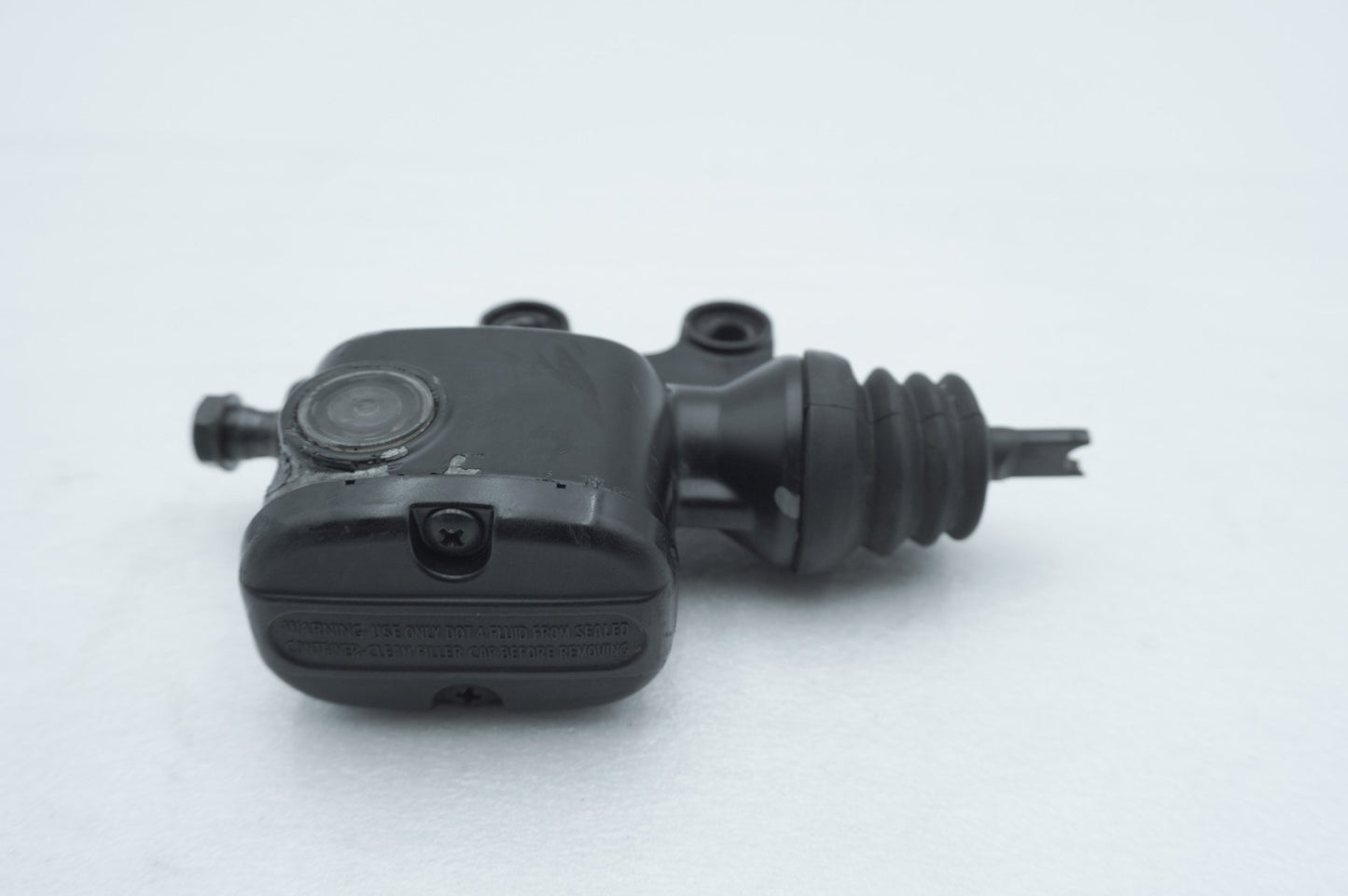 2012 - 2016 Harley-Davidson Touring Road Glide Rear Brake Master Cylinder Reservoir 41763-08C
