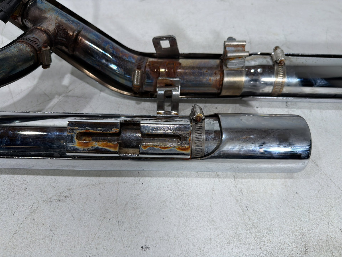 07 Harley Dyna Super Glide Exhaust Header Pipes Muffler Vance & Hines NO Bracket