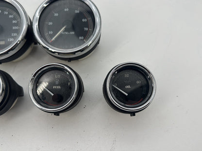 1999 - 2006 Harley-Davidson Touring Electra Glide Classic Air Oil Volt Fuel Tacho Speedo Gauges  	67349-00