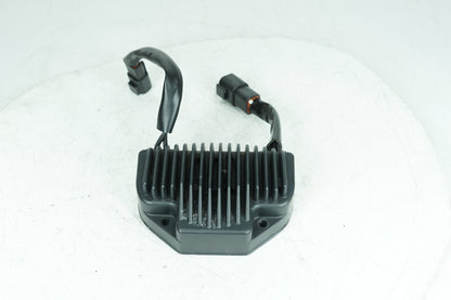 1999 - 2006 Harley-Davidson Dyna Super Glide Voltage Regulator Rectifier   	74631-06