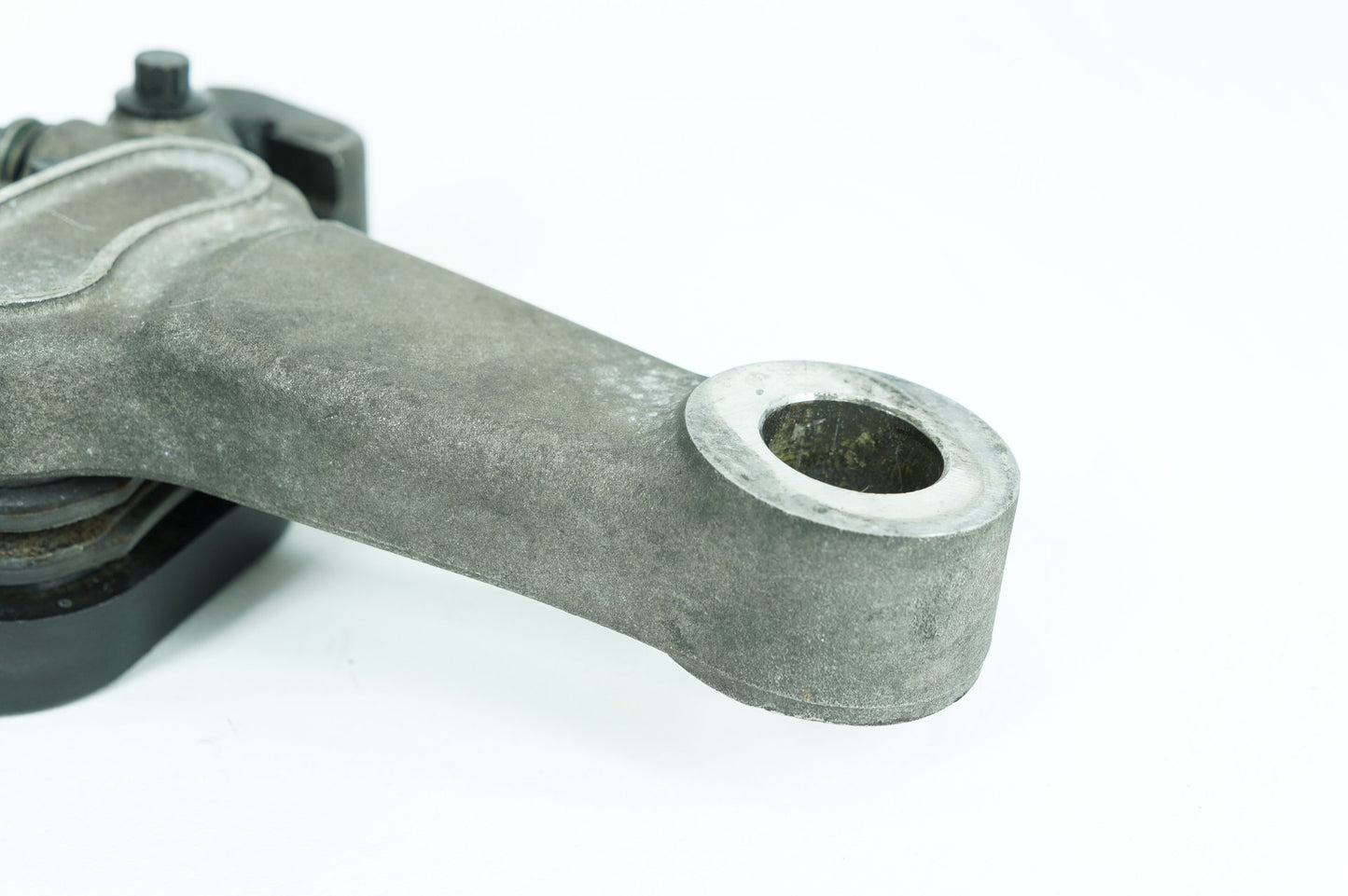 1999 - 2006 Harley-Davidson Touring Electra Glide Ultra Rear Back Brake Caliper 44080-02C